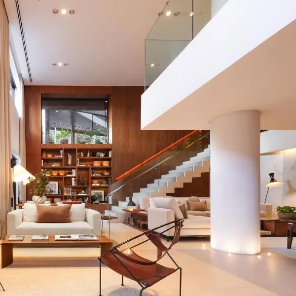 Nomaa Hotel, hotel v destinaci Curitiba