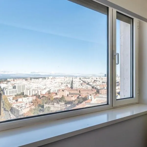 Luxury Plaza España Planta 29 Terraza 360 grados, готель у Мадриді