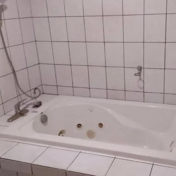 Hostal Pequeña Habana, hotel i Managua