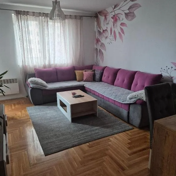 Anja, hotel in Lukavica