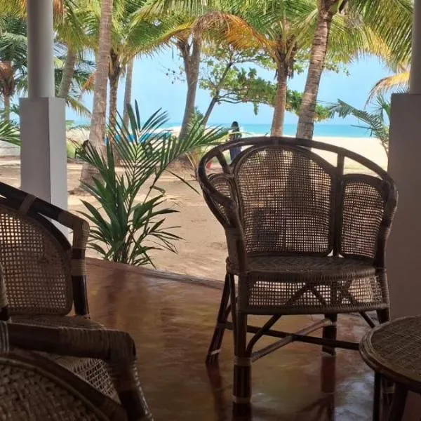Pasikuda Shalom Beach Villa, hotel em Kalkudah
