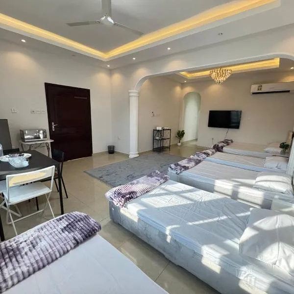 Muscat Guesthouse 3 All Private Ensuite Rooms, hotel in Muscat