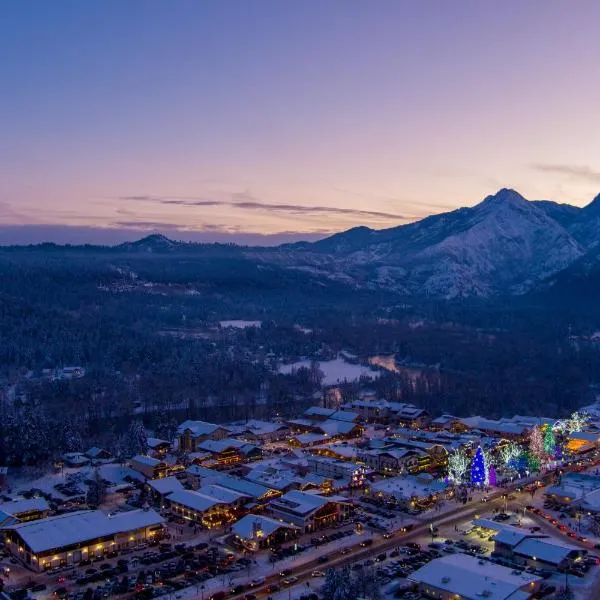 Icicle Village Resort, hotel u gradu Levenvort