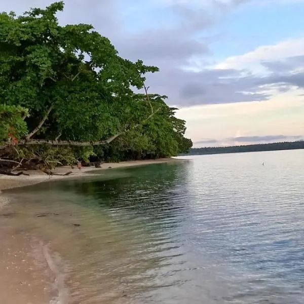 Mioko Island，Kababiai的飯店