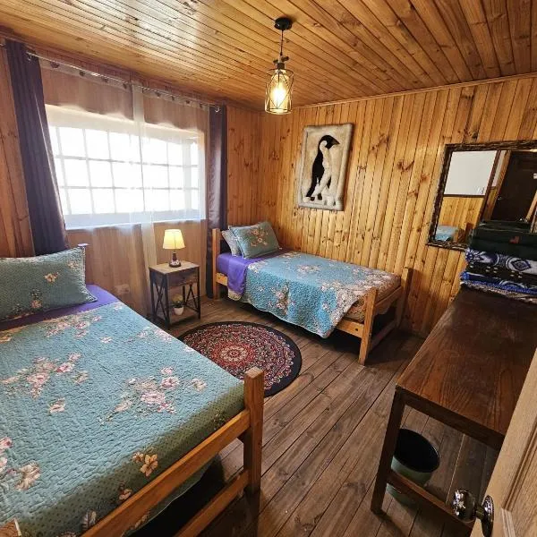 Hostal Sol y Luna - Descanso a 10 min del aeropuerto & Desayuno Incluido, khách sạn ở Santiago