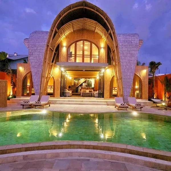 Bamboo Estate Legian, hotel in Legian