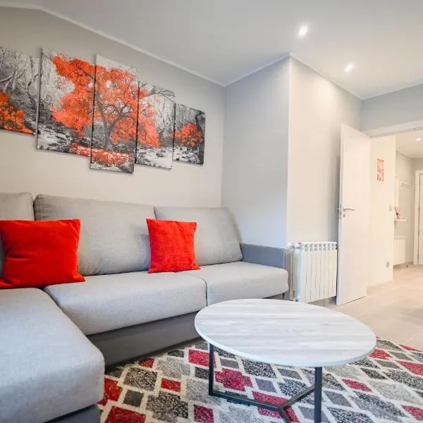 Jacuzzi y vistas panorámicas a Grandvalira I AndBnB، فندق في بورده دينفاليرا