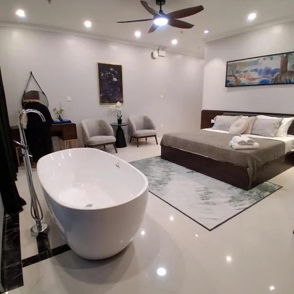 Diamond Light Hotel, отель в Ханое