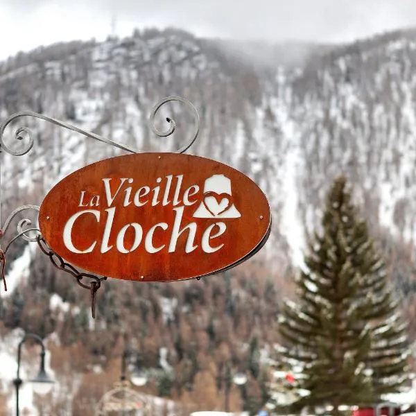 La Vieille Cloche, Hotel in Saint-Rhémy-en-Bosses