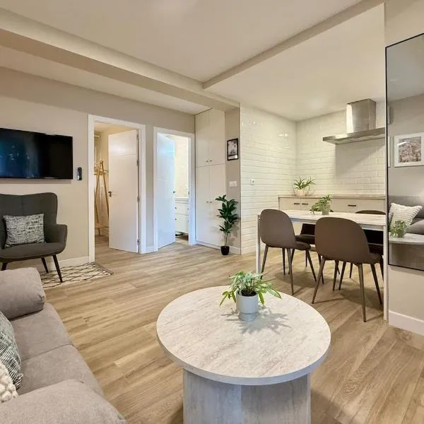 Nervion Apartments Sevilla, מלון בסביליה