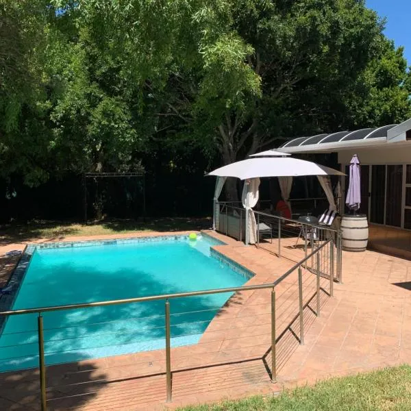 Innesfree Cottage 28 Innesfree Way，位于Doordrift的酒店