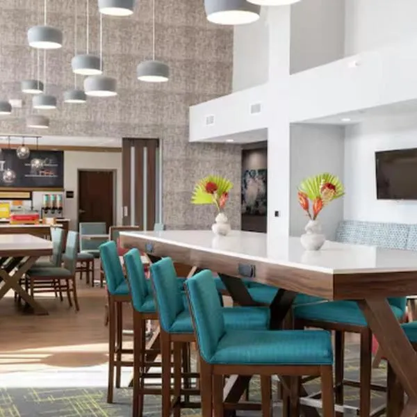 Hampton Inn & Suites By Hilton Irving Dfw Airport North，歐文的飯店