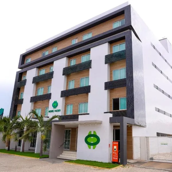 Oasis Hotel, hotel u gradu Kažazeiras