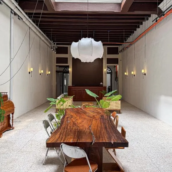 Love Linn, hotel v destinaci George Town