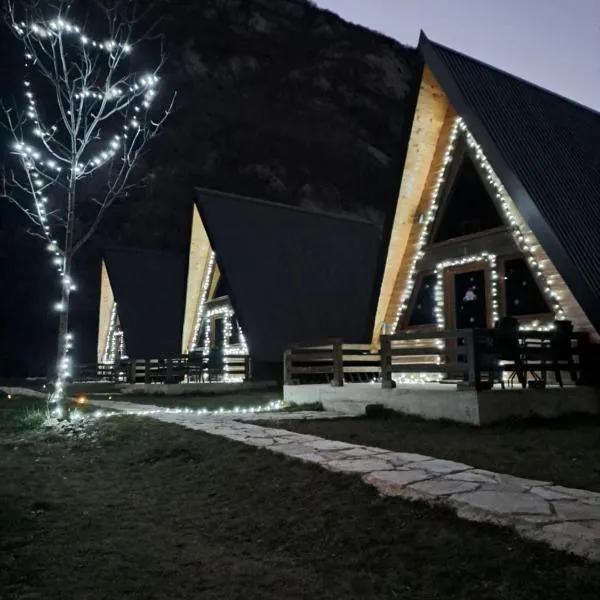 Wooden cottages KONAK,位于Šavnik的酒店