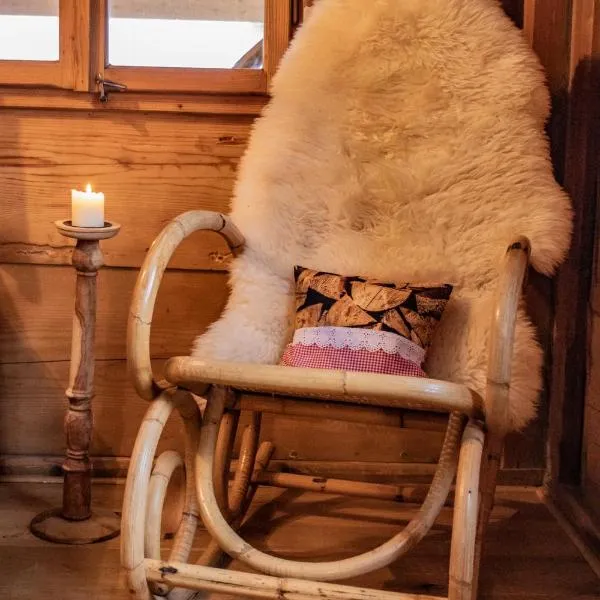 Bed and Breakfast Bergzyt - im Ski und Wandergebiet, hotel v destinaci Linthal