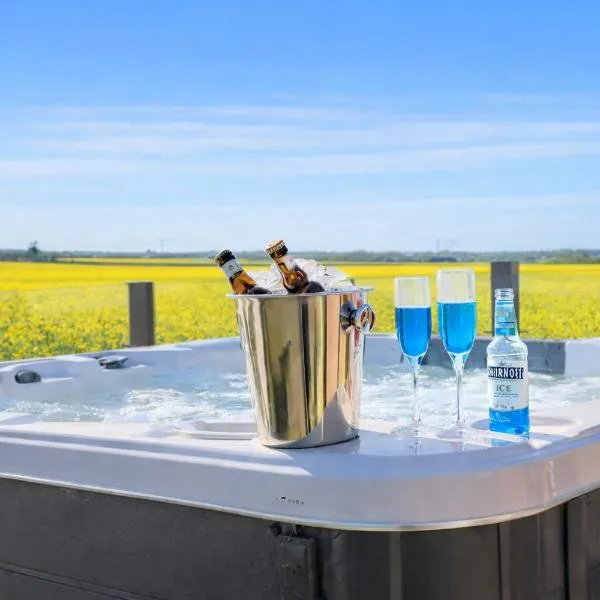 Private Villa near Lund with Garden & Spa, khách sạn ở Kävlinge