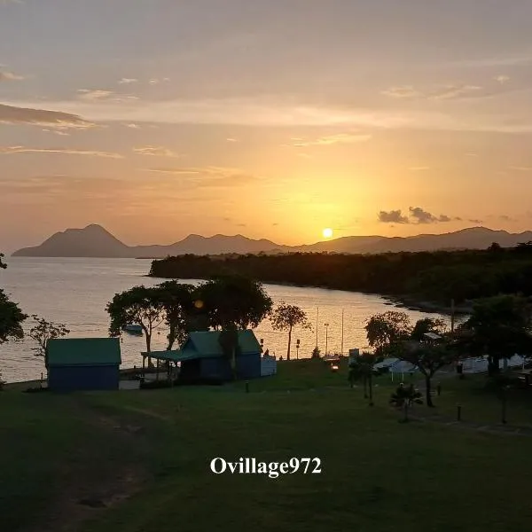 상트루스에 위치한 호텔 Ovillage972 dans Village Vacances - piscine, plage - vues mer, calme & spacieux