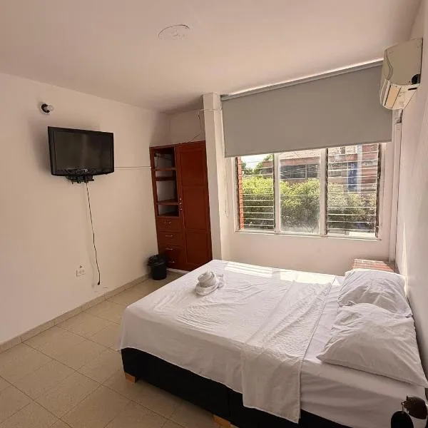 Hotel Atalayas, hotel a Yopal