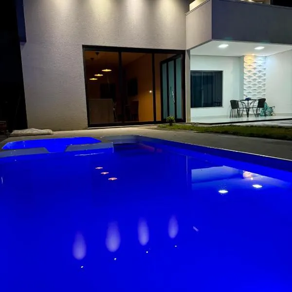 casa com piscina, hotel i Sinop