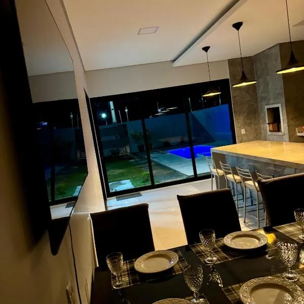 casa com piscina，西諾普的飯店