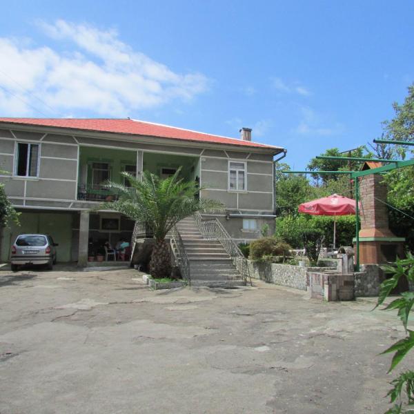 Joni Guest House