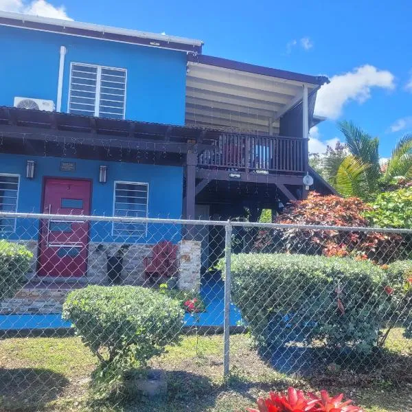 Silverbuttons Apartments & Eats, hotel em São João