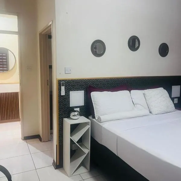 Trojuan Inn Phakalane Suburb, Gaborone, hotell sihtkohas Kgaphamadi