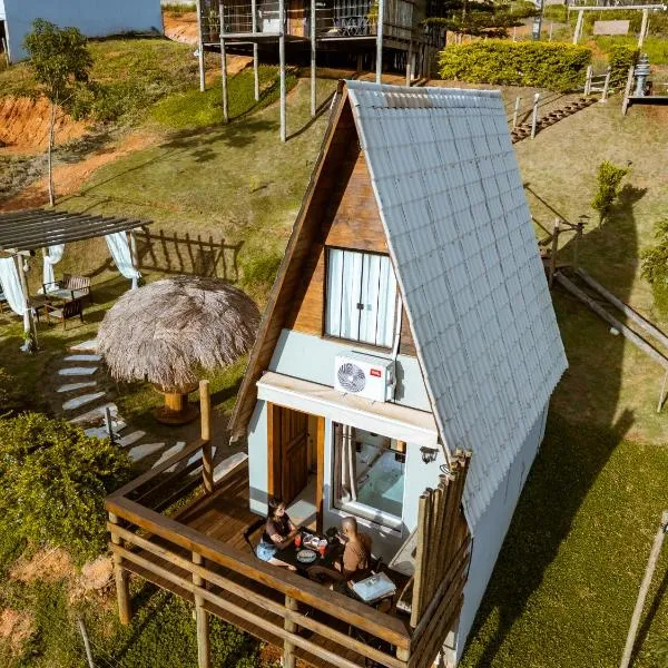 Deck's Chalés Serra da Canastra，位于圣罗克迪米纳斯的酒店