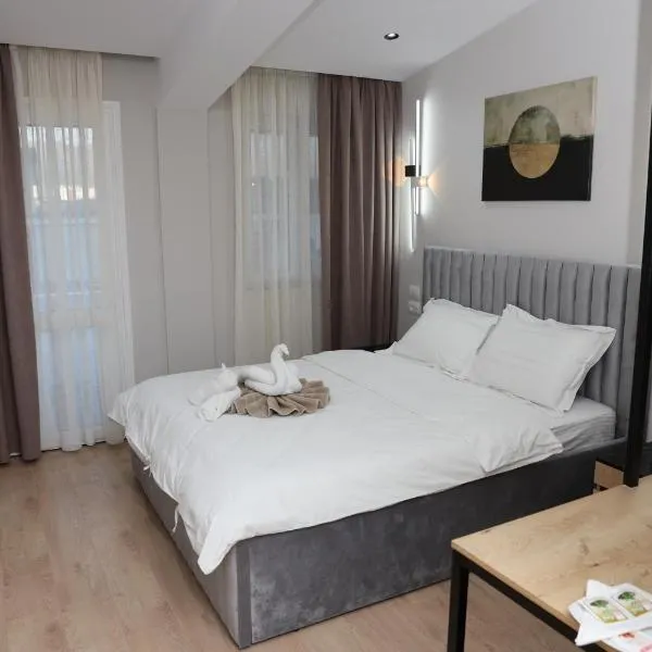 Kremelo Hotel, Hotel in Berat