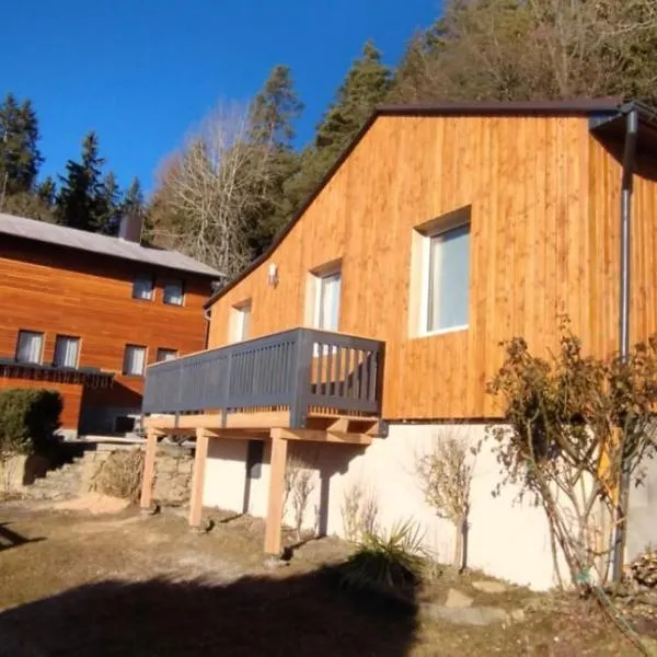 Chata POD HOUBOVÝM VRCHEM, hotel v destinaci Horní Planá