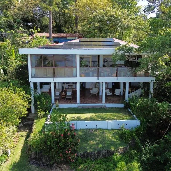 科仪芭之家酒店，位于圣卡塔利娜岛的酒店