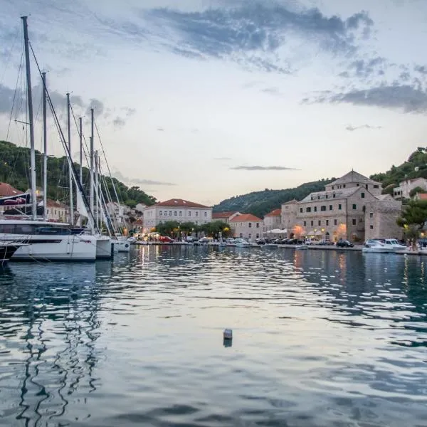 Viesnīca Rooms Bed and Breakfast Blanc pilsētā Pučišča