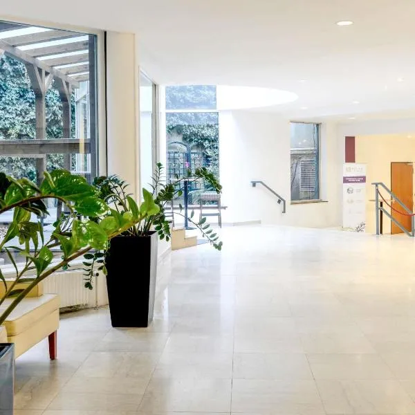 Hotel Mercure Wien Westbahnhof, hotel in Wenen