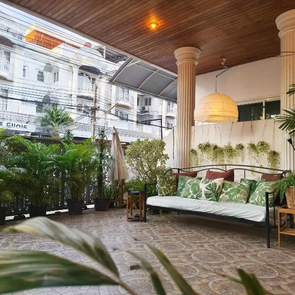 Danita's Home Bangkok, hotel v destinaci Bangkok