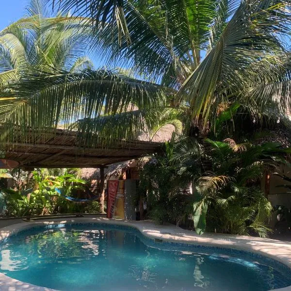 Sunrise El Paredón, hotel in El Paredón Buena Vista