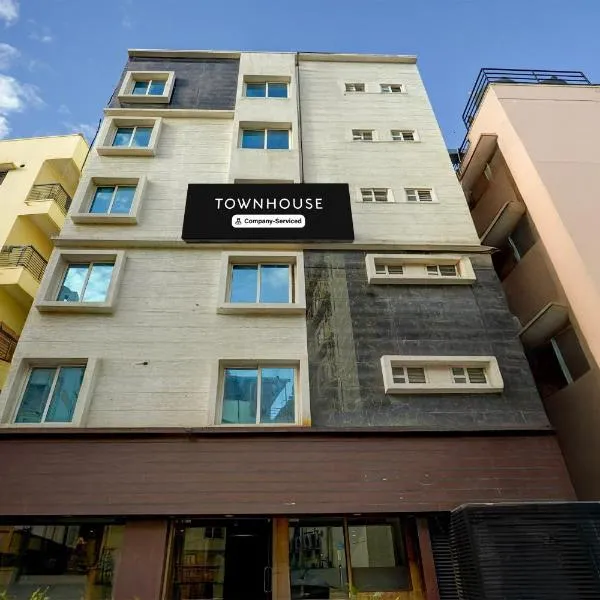 Townhouse Seetharam Palya Metro Station Bangalore Formerly Silver Key, hotel in Bengaluru