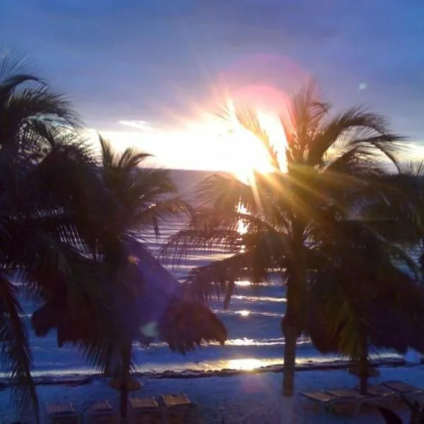 Hacienda del Mar Resort Condominio 205, hotel em Cancún