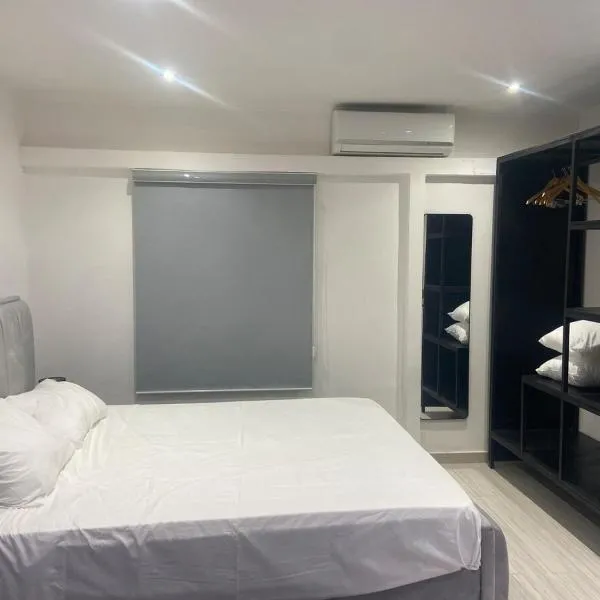 Apartamento T0 Family House, hotel en Luanda