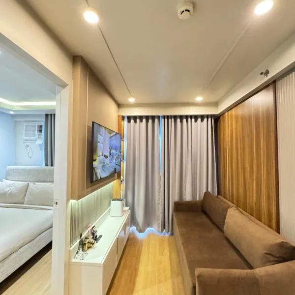 1413 Home Suites Arezzo Place Davao, hotel en Davao