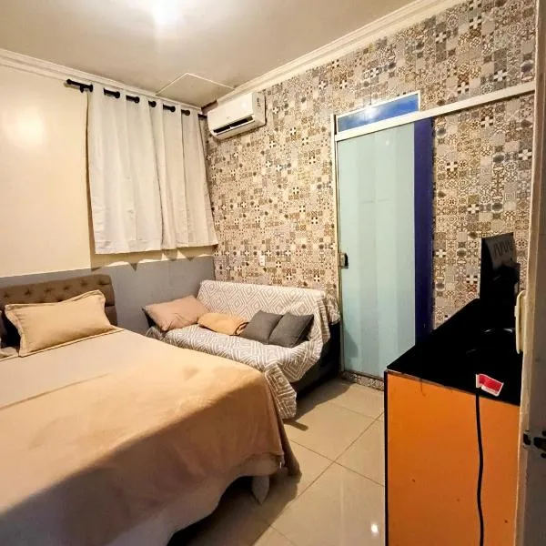 Apto inteiro 3 quartos, sendo duas suítes, hotel v destinácii Belém