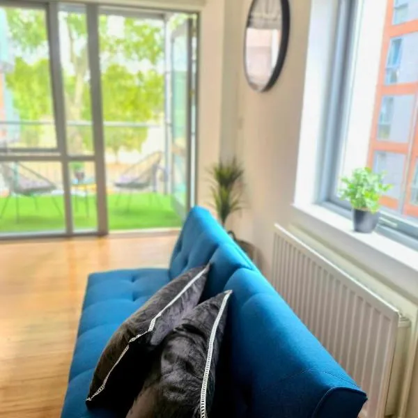 Free Parking Large Balcony Central Location, hotel em Londres