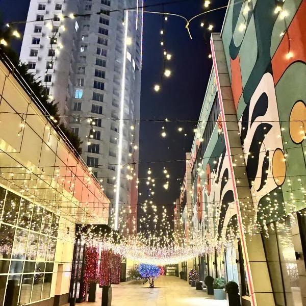 스코페에 위치한 호텔 Luxury condos on 18th, 19th, 5th and 3rd floor, with pool, fitness, parking included