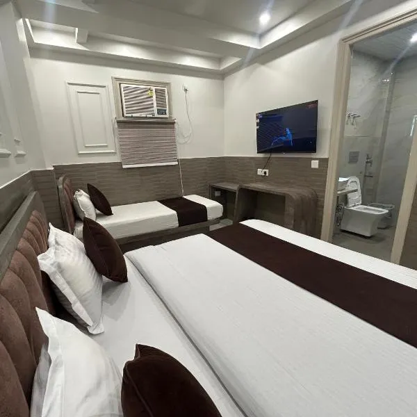 Hotel S & G Inn 300 Meter From New Delhi Railway Station Paharganj Main Bazar, hotel v Novém Dillí