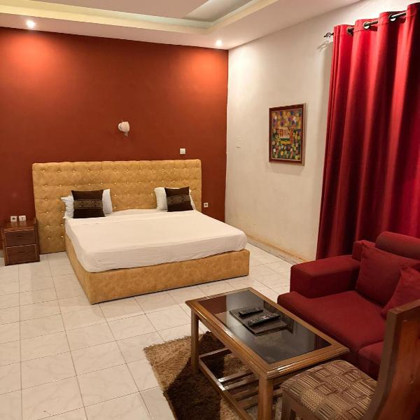 Hotel Diamcis, Ntéguédo