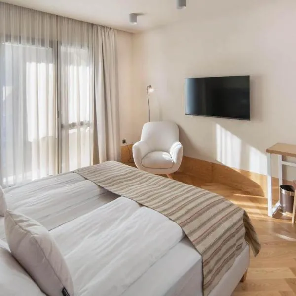 Skigyimes Hotel, hotel v destinaci Lunca de Sus