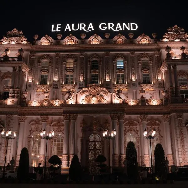 Le Aura Grand Hotel, hotel sa Lahore