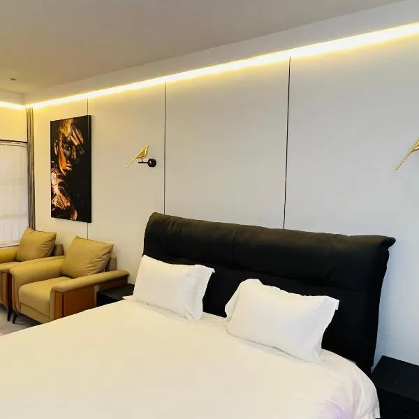 City Hotels & Apartments, hotel em Harare