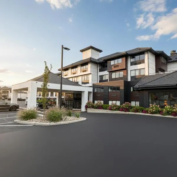 Hotel Kelowna & Conference Centre, hotel in Kelowna