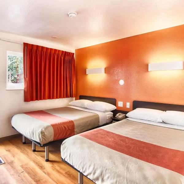 Motel 6-Mammoth Lakes, CA, hotel en Mammoth Lakes
